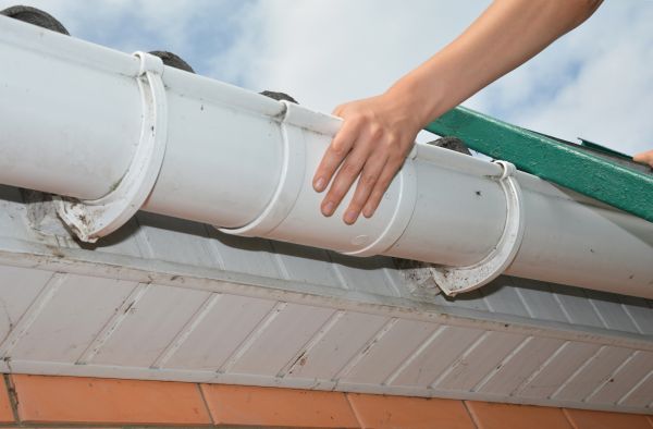 Barn Gutter Installation in Carthage