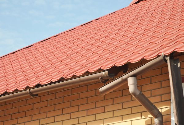 Loose Gutter Repair in Carthage