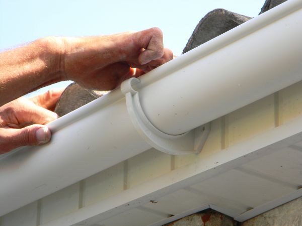 Plastic Gutter Repair in Carthage