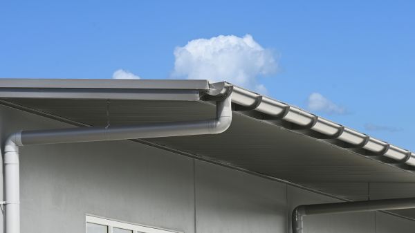 Eavestrough Service in Carthage